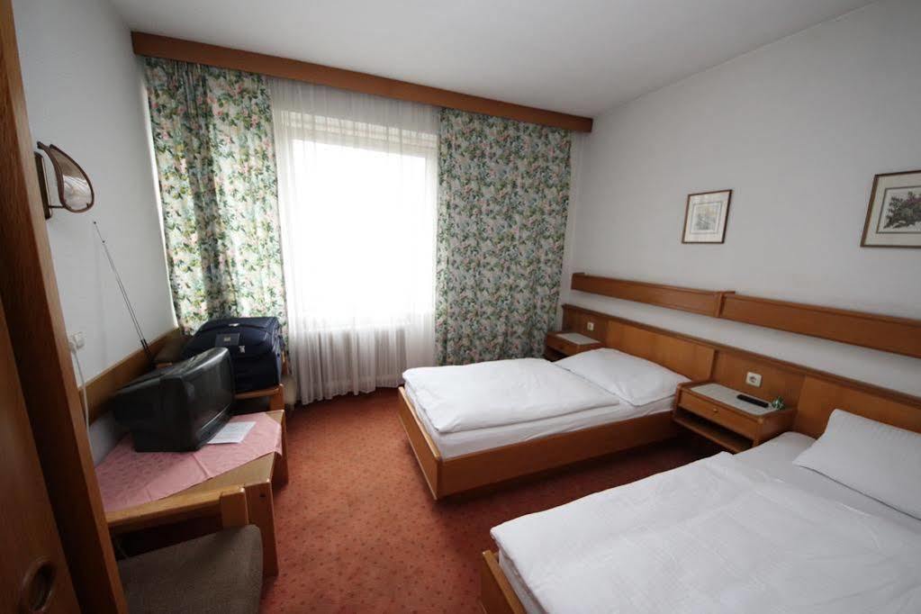 Hotel Kleinmuenchen Linz Zewnętrze zdjęcie